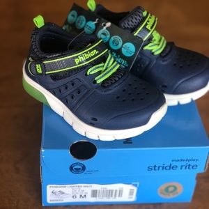 Stride Rite toddler phibian lighted sneakers 6M